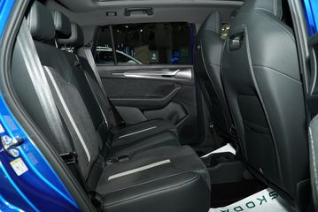 Hàng ghế thứ hai Skoda Kodiaq 2025 có thiết kế theo phong cách mềm mại và êm ái hơn