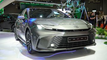 Ngôn ngữ thiết kế Toyota Camry 2025 đã có những thay đổi rõ rệt trên thế hệ 9 hoàn toàn mới
