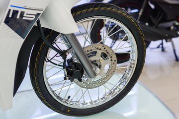 Yamaha Sirius 2024 trang bị bộ mâm kích thước 17 inch cho tất cả phiên bản