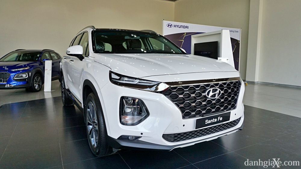 Đánh giá Hyundai SantaFe 2020: Giá & KM, nội ngoại thất