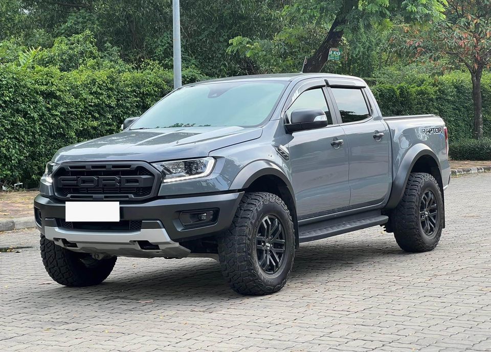 Đánh giá Ford Ranger Raptor 2023: giá & KM, nội ngoại thất..