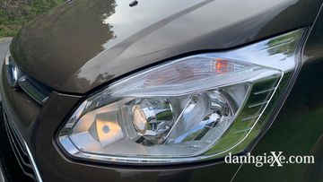 Danh gia so bo xe Ford Tourneo 2019