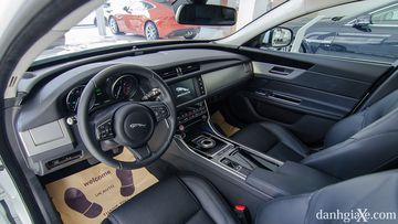 Danh gia so bo xe Jaguar XF 2019