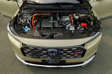 Honda HR-V e:HEV RS vận hành vượt trội với công nghệ Hybrid, đồng thời tiết kiệm 30% so với động cơ 1.5L DOHC i-VTEC