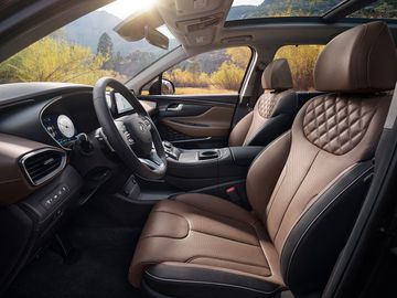 Hyundai SantaFe 2024 tiếp tục trang bị ghế ngồi bọc da