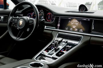 Porsche Panamera 2023 cũng được nâng cấp hệ thống điều hòa 4 vùng độc lập