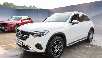 Phiên bản GLC 200 4MATIC công suất tối đa lên đến 204 mã lực