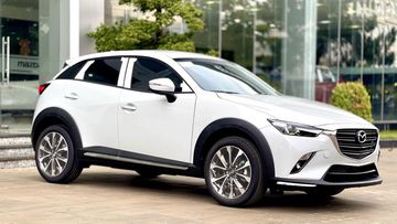 Mazda CX-3 pha trộn giữa nét mạnh mẽ của dòng SUV và tiện nghi của chiếc Sedan