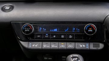 Cụm điều khiển hệ thống điều hòa tự động 2 vùng độc lập