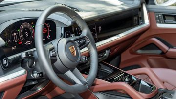 Porsche Cayenne 2024 có một danh mục tùy chọn màu nội thất khá phong phú