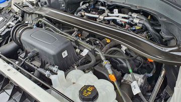 Ở Ford Explorer 2024, động cơ xăng Ecoboost 2.3L đã được tinh chỉnh mạnh mẽ hơn