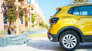 Volkswagen T-Cross Elegance trang bị la-zăng hợp kim 16 inch đi kèm thông số lốp 205/60R16