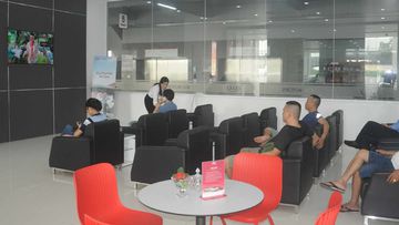 Khu vực phòng chờ sang trọng tại KIA Thanh Hóa