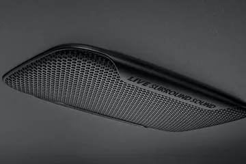 Mazda BT-50 2023 mang đến không khí sôi động nhờ dàn âm thanh 6 loa tiêu chuẩn