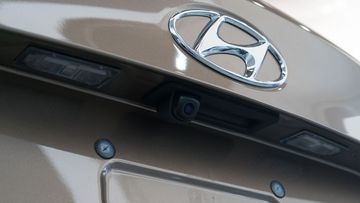 Cận cảnh camera lùi trên Hyundai Accent 2024