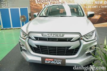 Isuzu D-Max 2021 được trang bị đèn chiếu sáng BI-LED