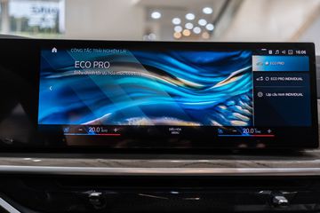 
Màn hình giải trí trung tâm được tăng kích thước từ 12,3 lên 14,6 inch
