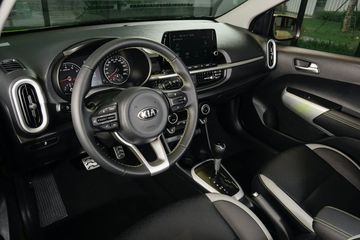 Tổng quan khoang lái KIA Morning 2021