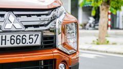 Đèn pha Bi-LED có thiết kế vuông vức trên Mitsubishi Xpander Cross