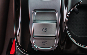 Nhiều tính năng đều được trang bị tiêu chuẩn trên tất cả các phiên bản của Hyundai Tucson 2022.