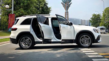 Đánh giá Mercedes GLB 2023: nội ngoại thất, động cơ, trang bị, an toàn