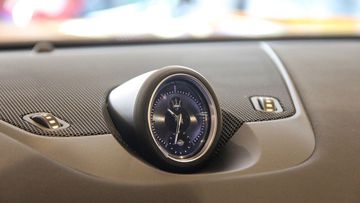 Đồng hồ mini nhỏ nhắn, đẹp mắt