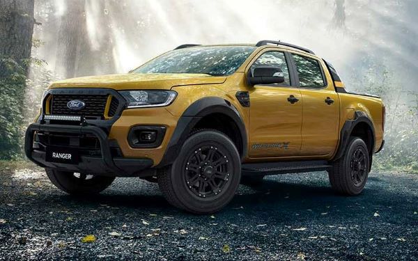 Bảng giá xe Ford 2025 & khuyến mãi mới nhất (T8/2025)﻿