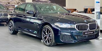 BMW 520i M Sport LCI sở hữu “bộ cánh” thể thao đầy khỏe khoắn, năng động và thời thượng