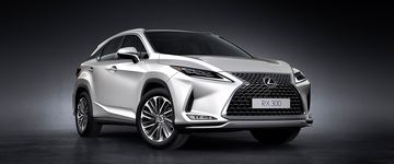 Lexus RX 300 2024 sở hữu thiết kế lịch lãm, tinh tế, năng động