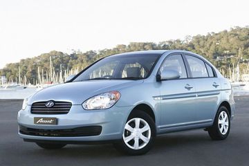 Hyundai Accent đời xe thứ 3 ra mắt năm 2005
