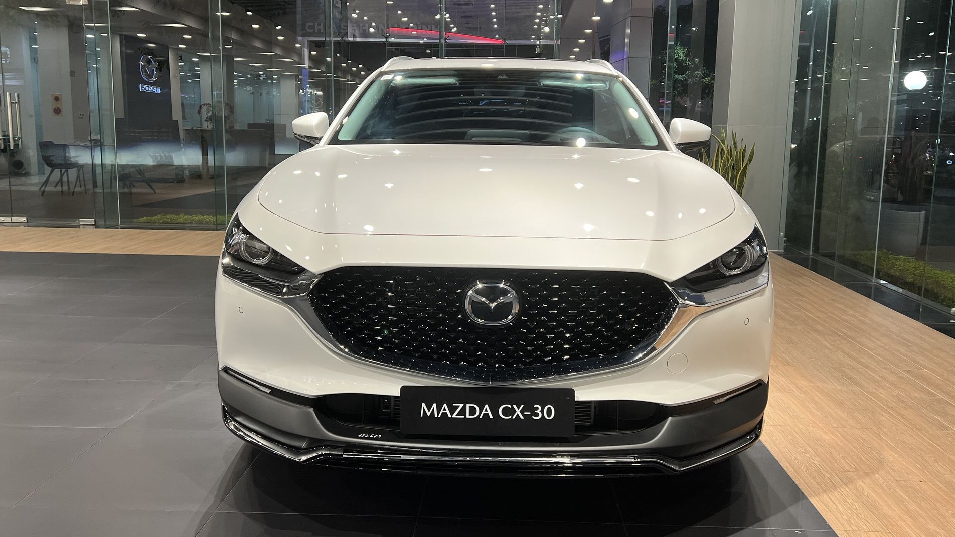 Đánh Giá Mazda CX-30 2024: Giá & Khuyến Mãi, Nội Ngoại Thất…