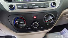 Điều hòa chỉnh cơ trên Hyundai Accent 2018 1.4MT