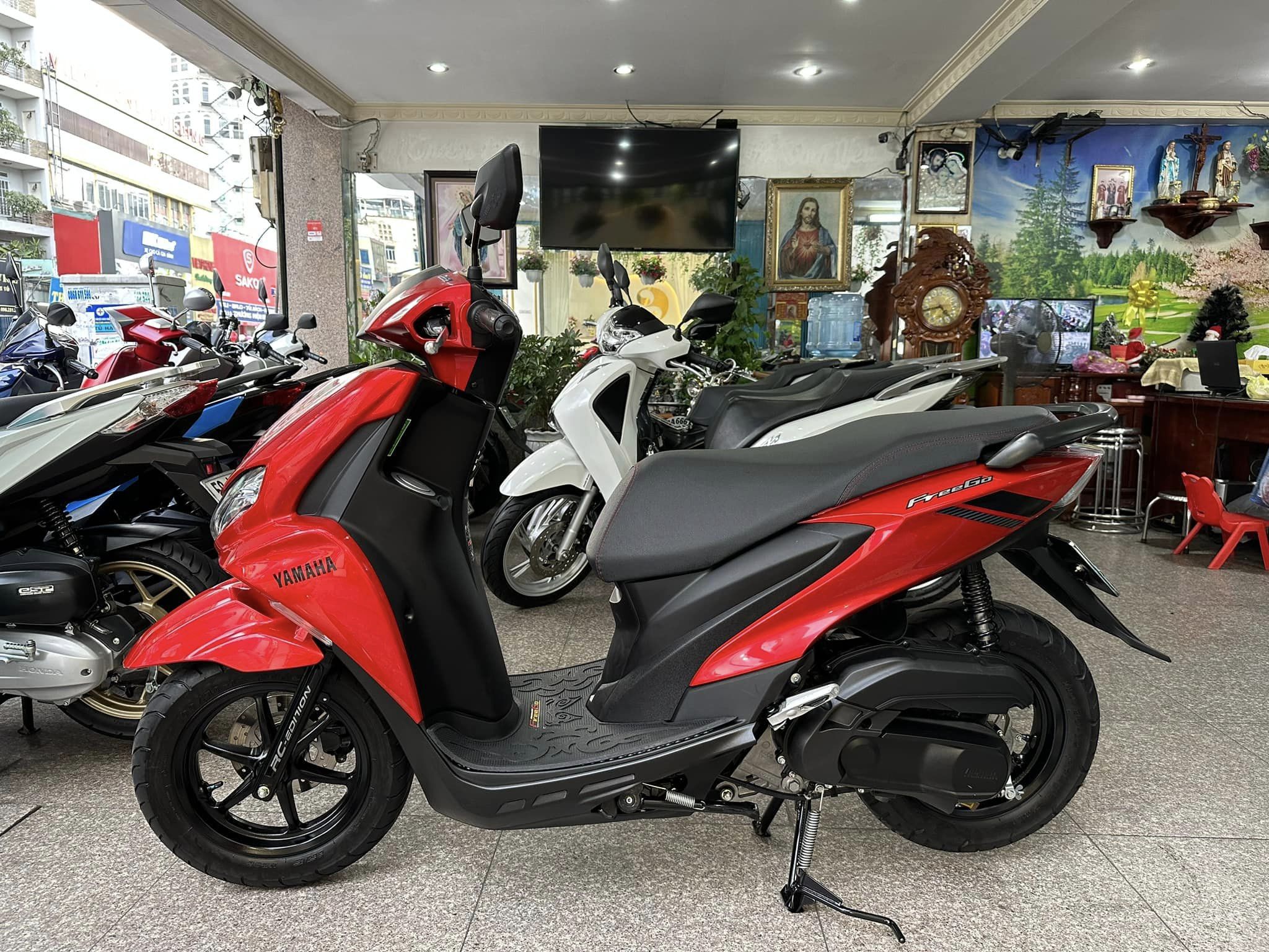 Giá xe Yamaha FreeGo 2024, phiên bản, thông số (01/24)