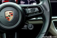 Núm xoay Drive Mode được bổ sung cùng gói Sport Chrono Package trên Porsche Panamera 2023