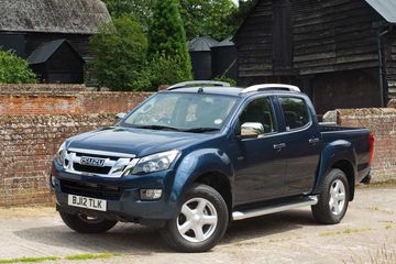 D-max thế hệ thứ 2 tại Việt Nam có đến 6 phiên bản