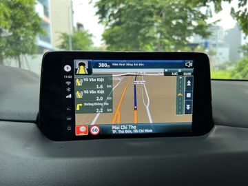 Android Auto Box ICAR Ellivew D4 có tính năng tìm đường bằng giọng nói rất tiện lợi