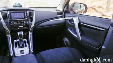 Danh gia chi tiet Mitsubishi Pajero Sport 2019 may dau