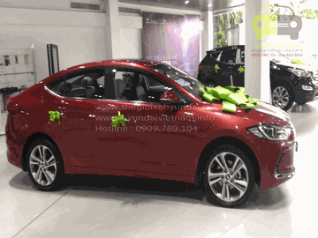 Elangra 2.0L - Màu đỏ