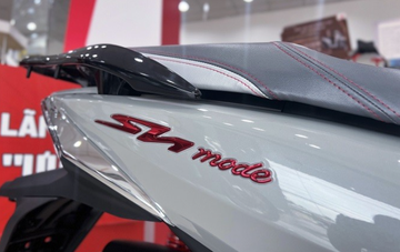 Logo SH Mode được in 3D tinh xảo trên đuôi xe