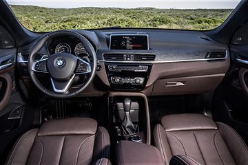 Nội thất trên BMW X2 mang lại vẻ sang trọng