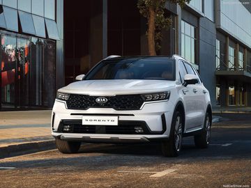  KIA Sorento 2021 hấp dẫn ngay từ thiết kế đầu xe