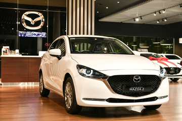 Mazda 2 là sự kết hợp kiểu dáng của dòng sedan và hatchback