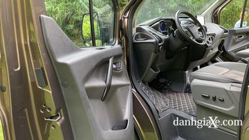 Danh gia so bo xe Ford Tourneo 2019