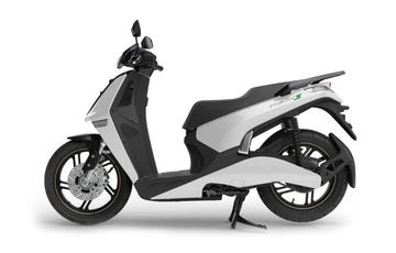 Trắng ngọc trai – Đen thu hút