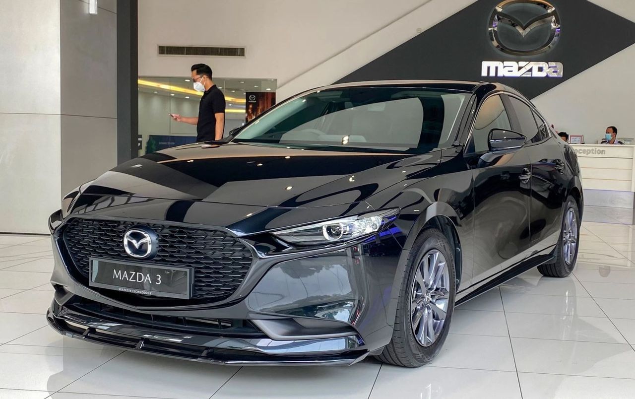 So Sánh Các Phiên Bản Mazda 3 2023: Giá, Màu Sắc, Thông Số