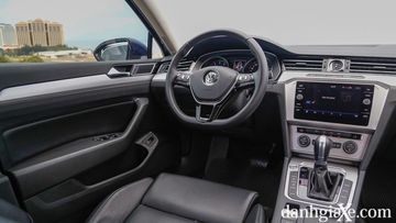 Danh gia so bo xe Volkswagen Passat 2019