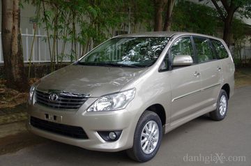 Toyota tiếp tục tung ra Innova 2012 với những thay đổi đáng chú ý