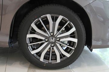 Lốp Kumho làm giảm tối đa tiếng ồn, mang lại cảm giác an toàn, êm ái