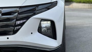 3 phiên bản cao cấp hơn đều sử dụng đèn LED hiện đại, cung cấp hiệu quả chiếu sáng tốt hơn