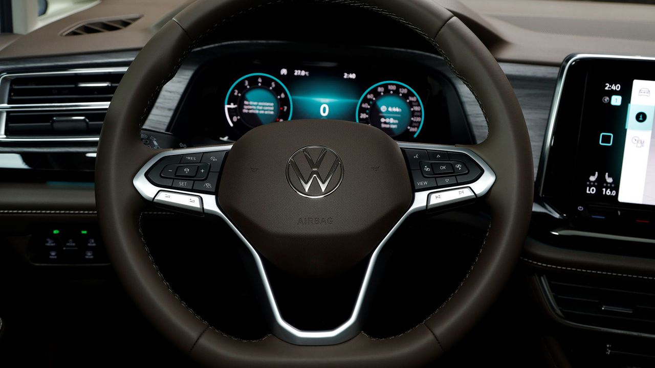 Đánh giá chi tiết Volkswagen Viloran 2024: Kiểu dáng sang trọng cùng khả năng vận hành tiết kiệm Volkswagen-viloran-2024-19-015650